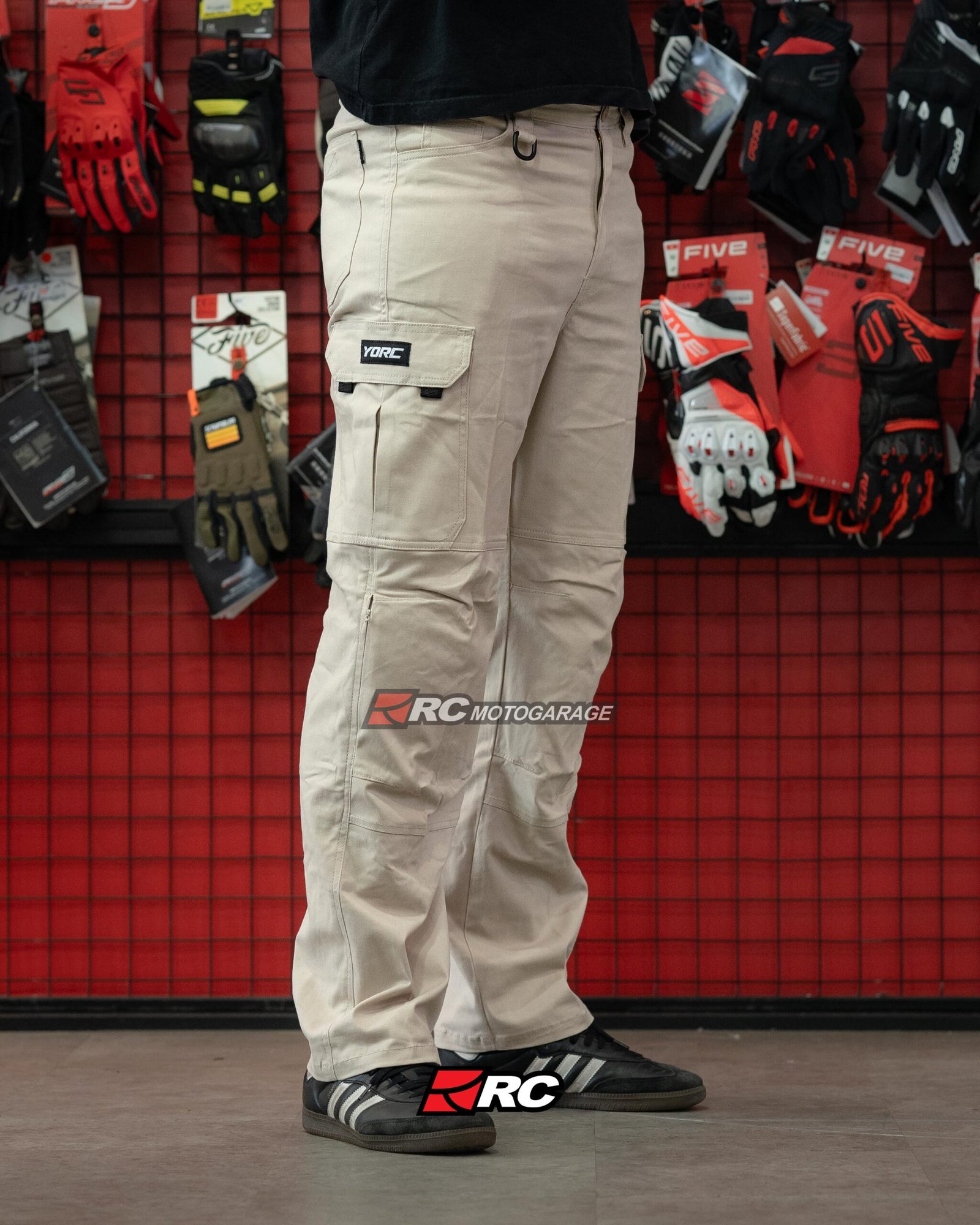 YORC B04-25 Cargo Stride Pants Khaki Pants - Image 2