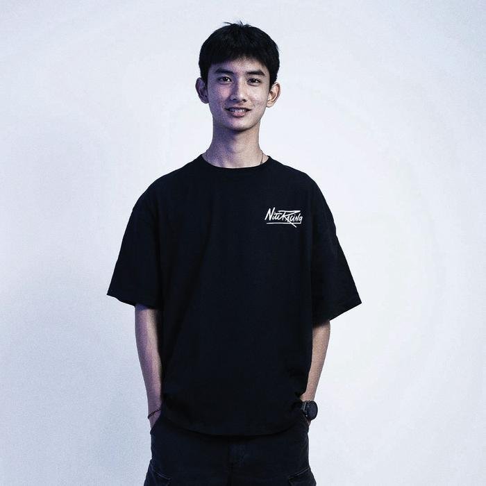 NitiRacing 2nd Edition Oversized Premium Black T-Shirt - Image 4