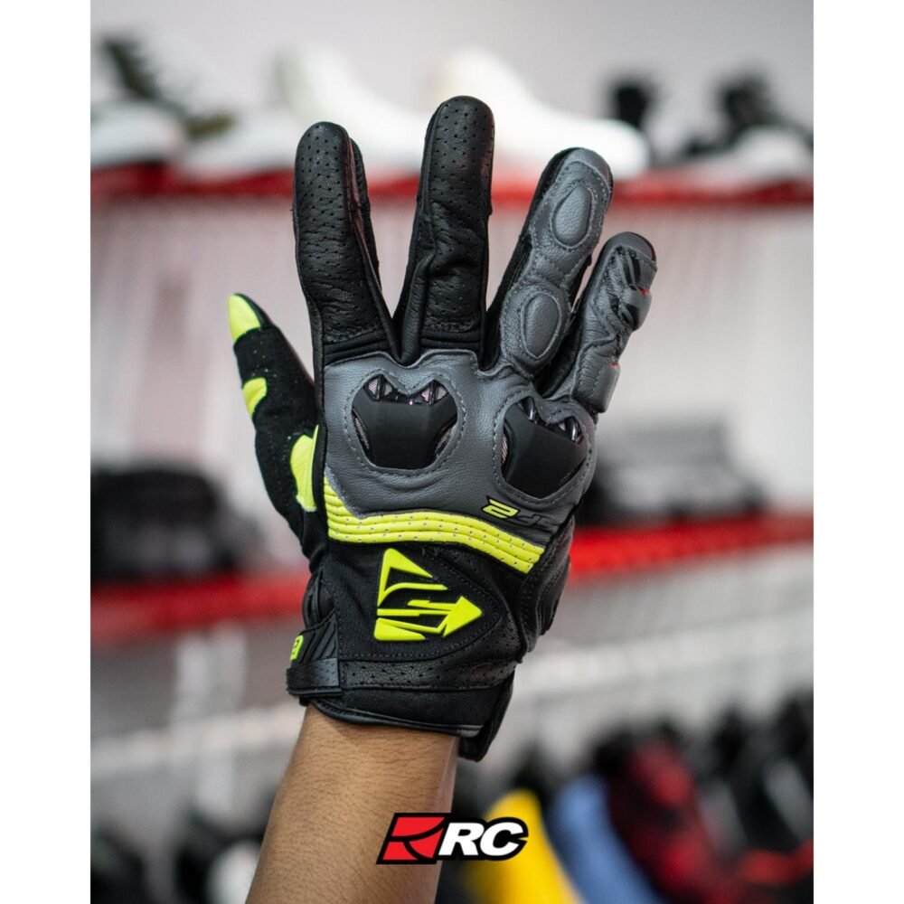 Five SF2 Grey Fluo Yellow Gloves