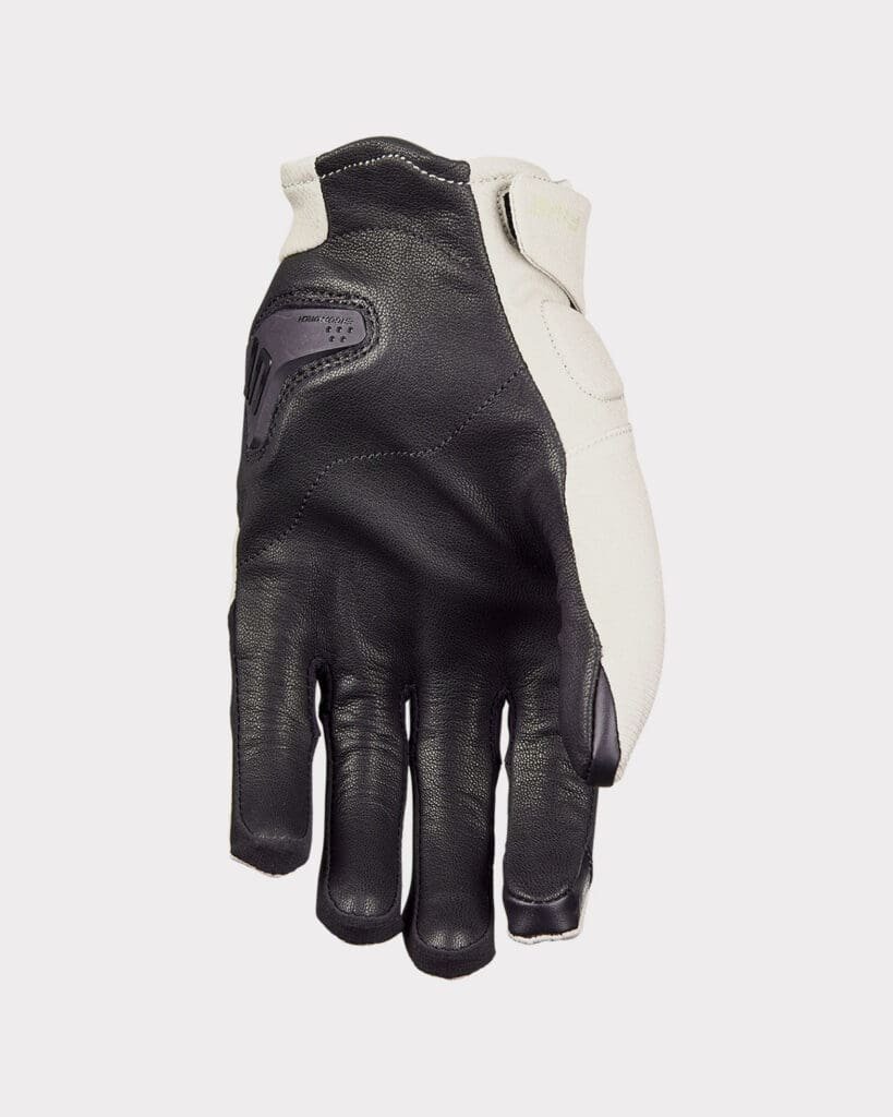 Five Spark Sand Gloves - Image 2