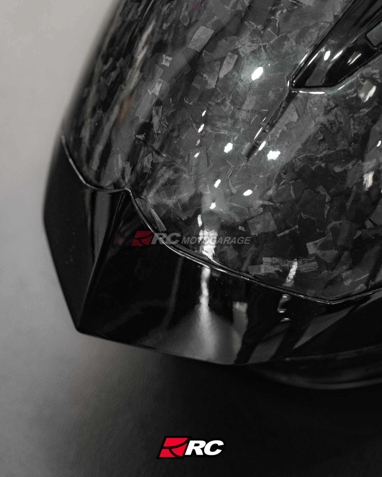 KYT NZ Race Carbon Forged Gloss - Image 2