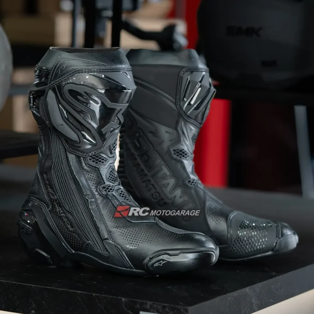 Kushitani 7701 Supertech R2 X ProtoCore Leather All Black Boots