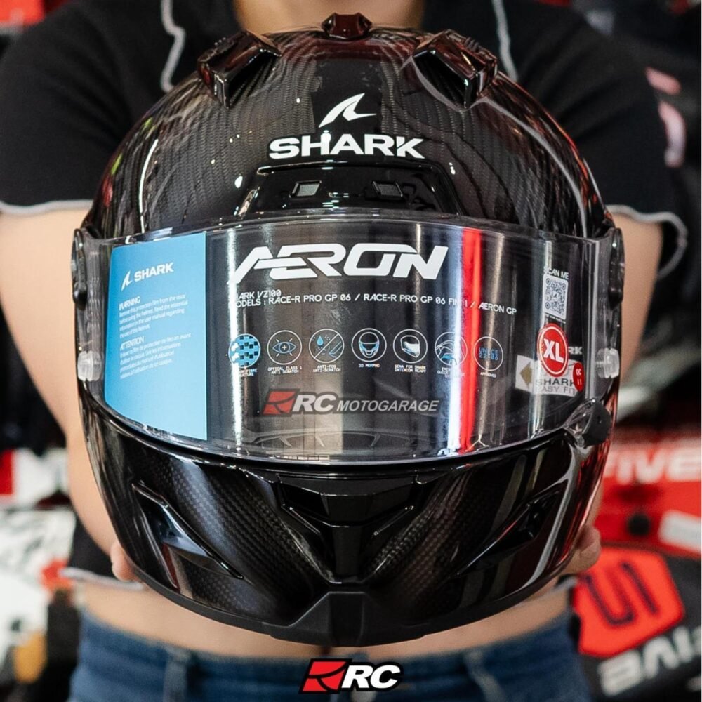 Alternative view of Shark Aeron Full Carbon