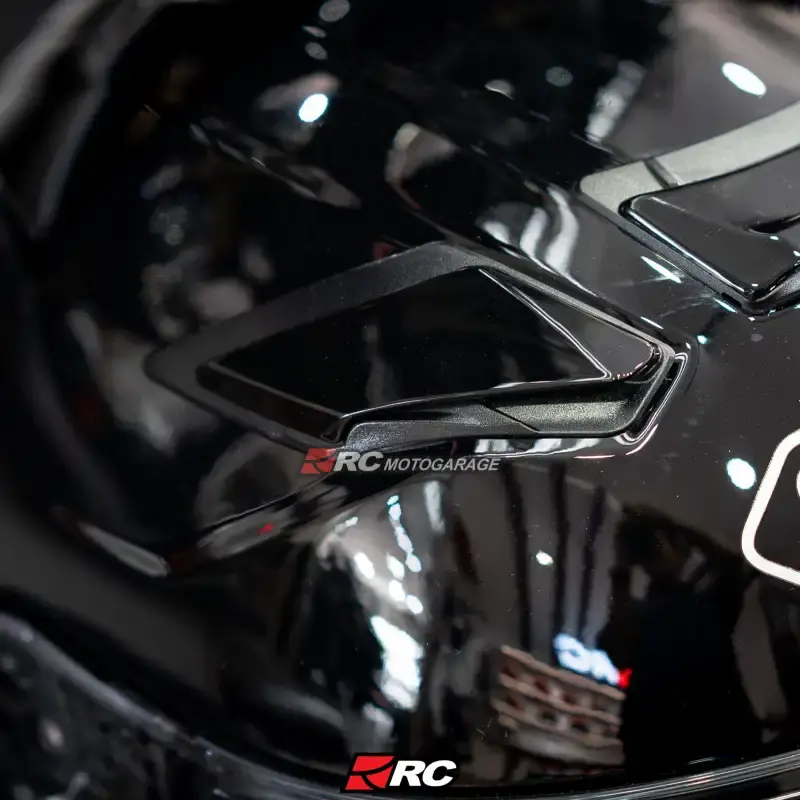 Shoei J Cruise 2 Black Gloss - Image 3