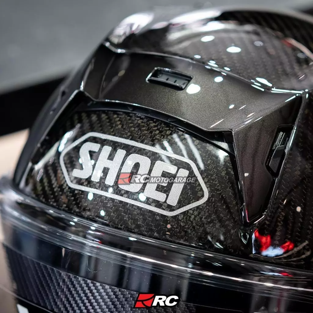 Shoei X15 Carbon Gloss - Image 8