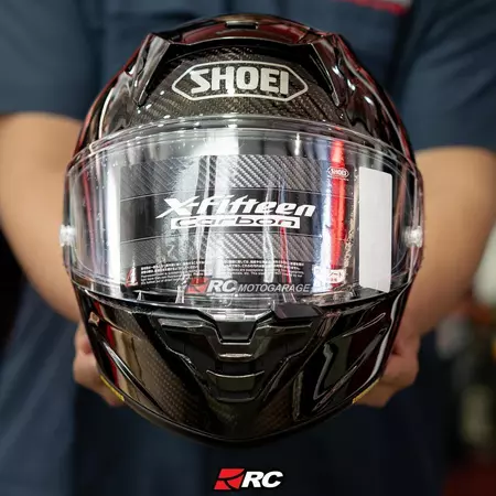 Alternative view of Shoei X15 Carbon Gloss