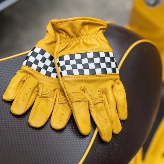 Bellissimo Checkered Long Leather Yellow Gloves - Image 4