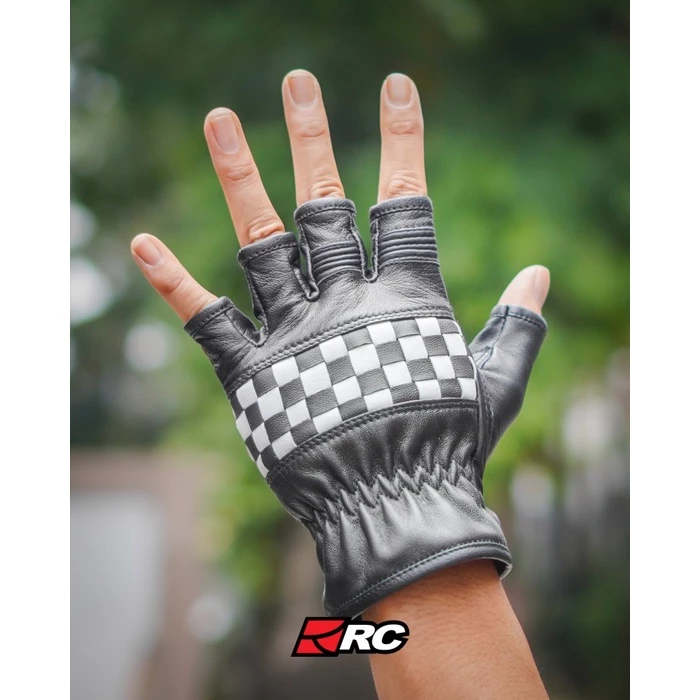 Bellissimo Checkered Short Leather Black White Gloves