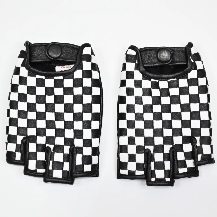 Alternative view of Bellissimo Checkered Full Short Leather Gloves