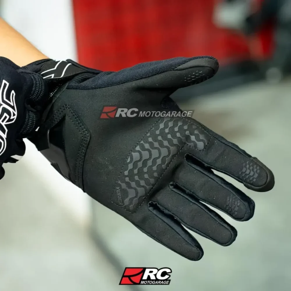 Alternative view of YORC B08-26 Fury White Gloves