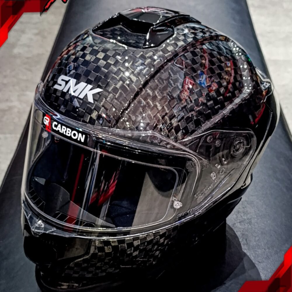 RCX Helm Preloved SMK Titan Carbon Gloss Size XL